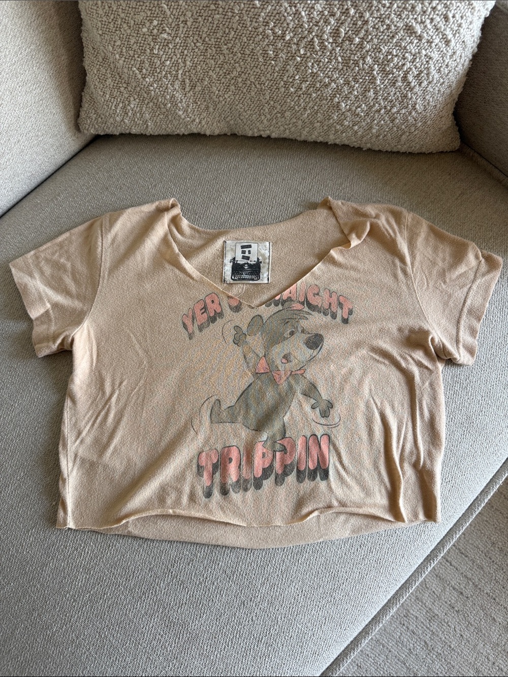Vintage Trippin Graphic Crop Tee - Beige "Trippin" Print